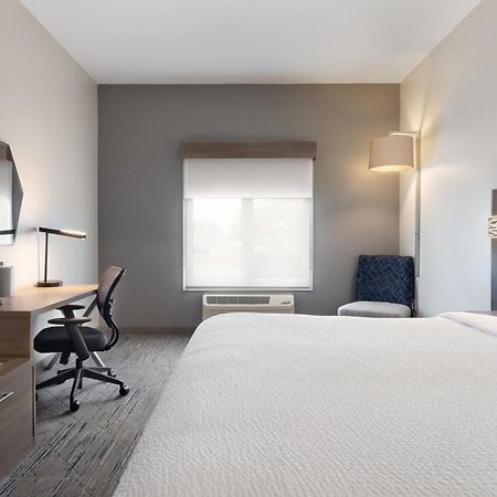 Holiday Inn Express Hotel & Suites Saginaw By Ihg Dış mekan fotoğraf