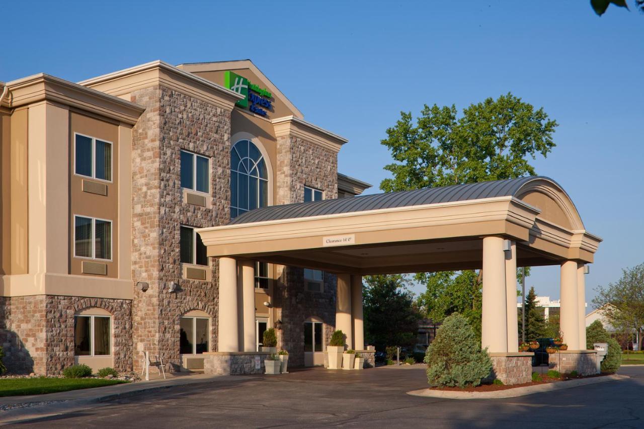 Holiday Inn Express Hotel & Suites Saginaw By Ihg Dış mekan fotoğraf