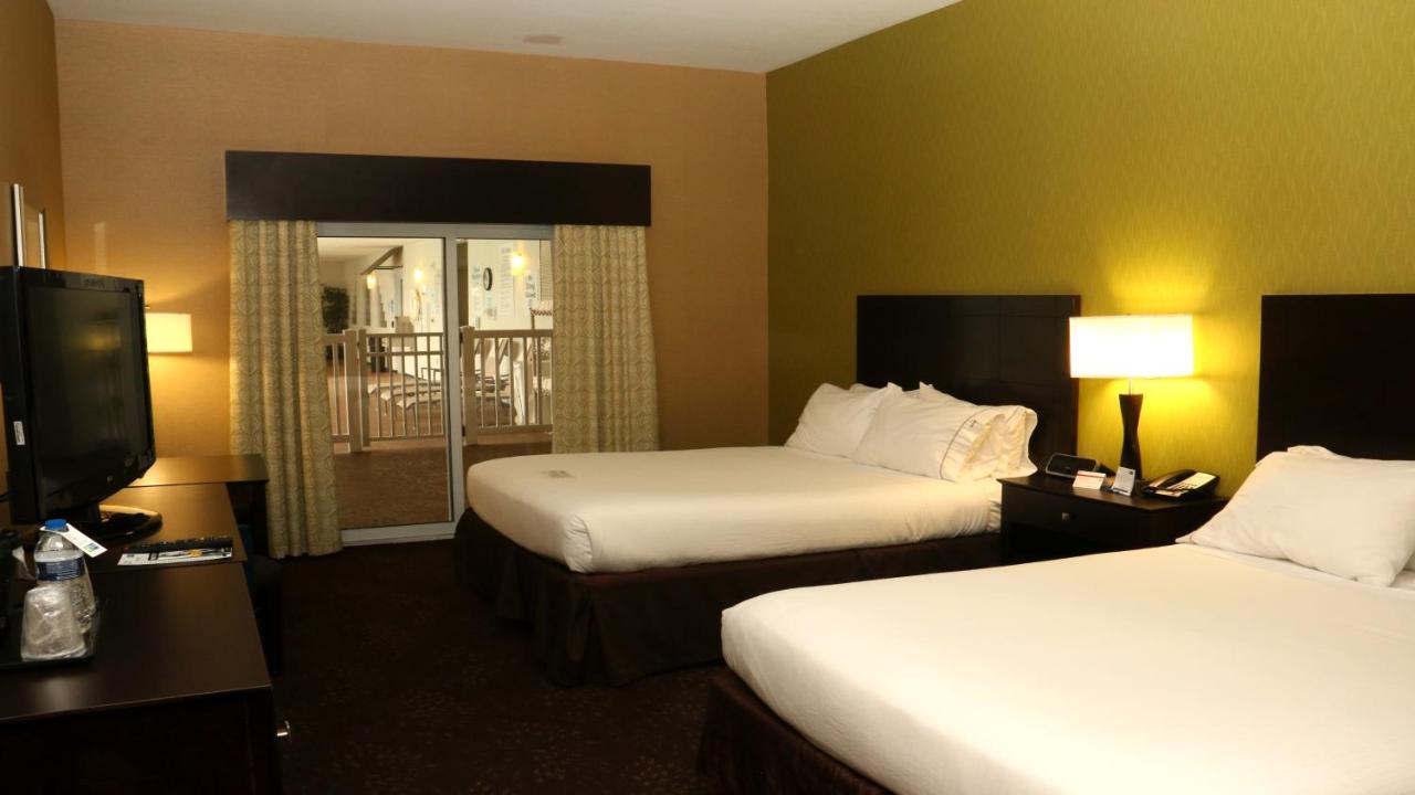 Holiday Inn Express Hotel & Suites Saginaw By Ihg Dış mekan fotoğraf