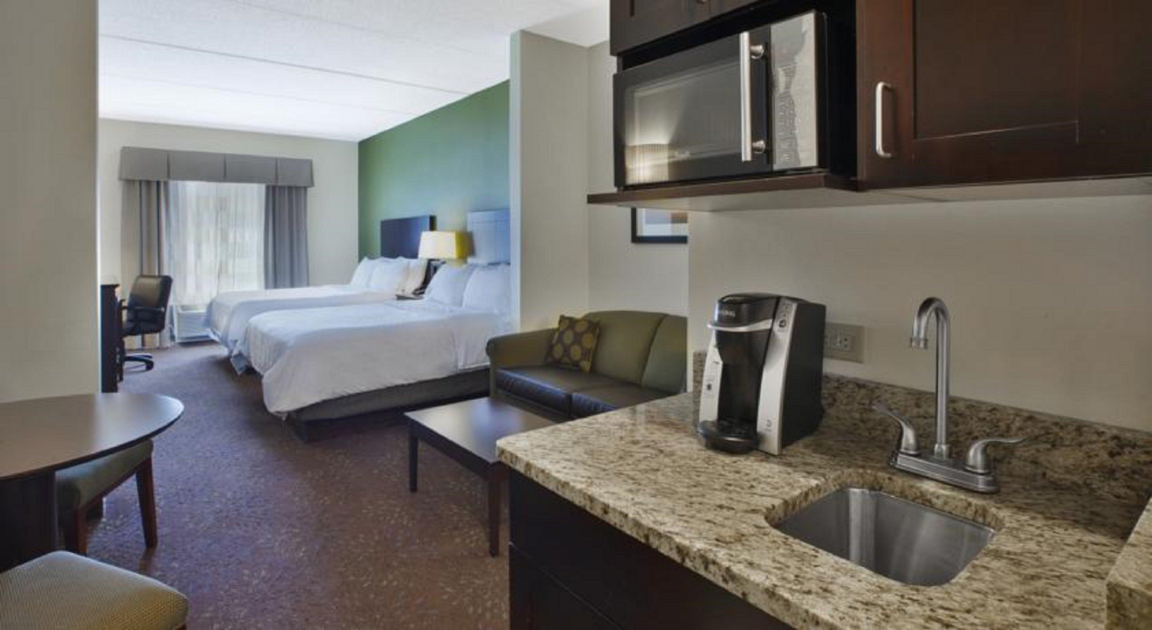 Holiday Inn Express Hotel & Suites Saginaw By Ihg Dış mekan fotoğraf