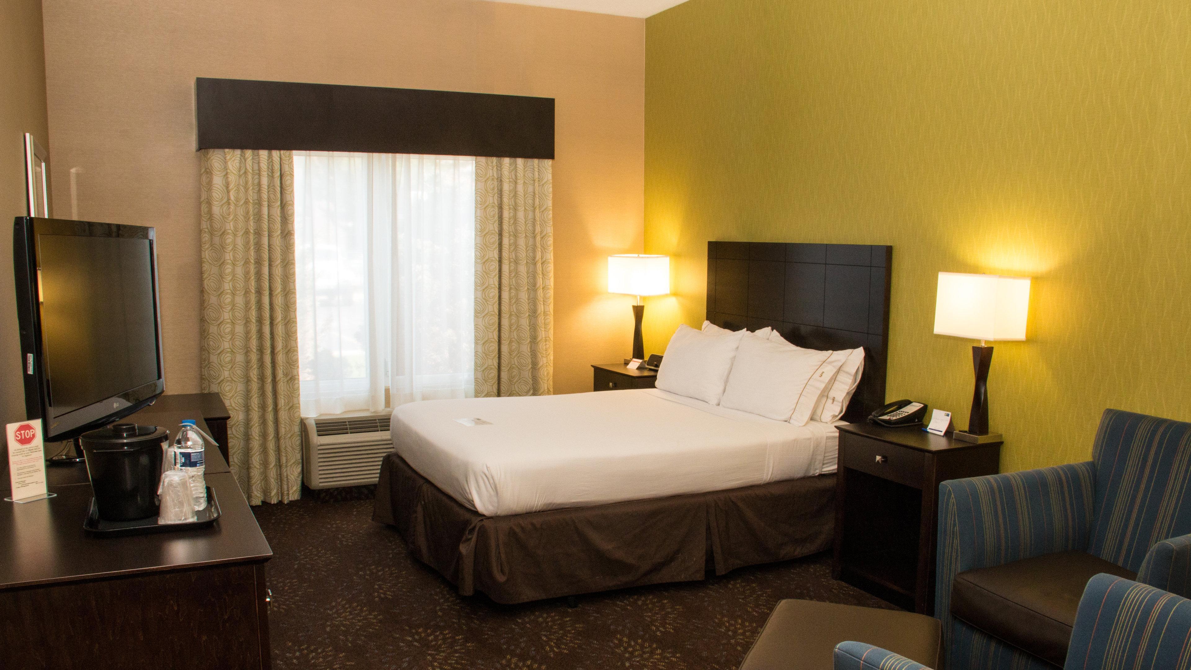 Holiday Inn Express Hotel & Suites Saginaw By Ihg Dış mekan fotoğraf