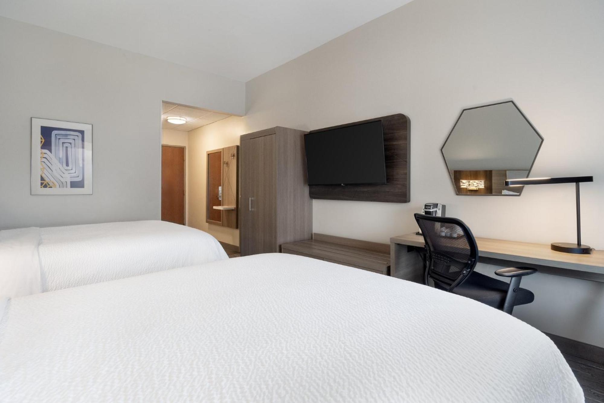Holiday Inn Express Hotel & Suites Saginaw By Ihg Dış mekan fotoğraf