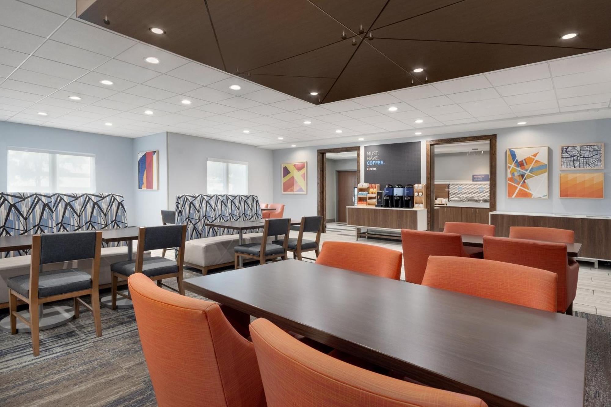 Holiday Inn Express Hotel & Suites Saginaw By Ihg Dış mekan fotoğraf